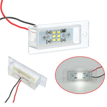 Load image into Gallery viewer, YIKATOO® Fleetside Rear Roll Pan for 2007-2013 Silverado, w/License Light -junior